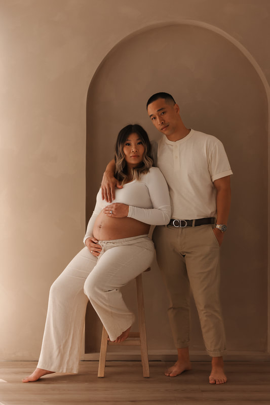couples poses for pregnancy